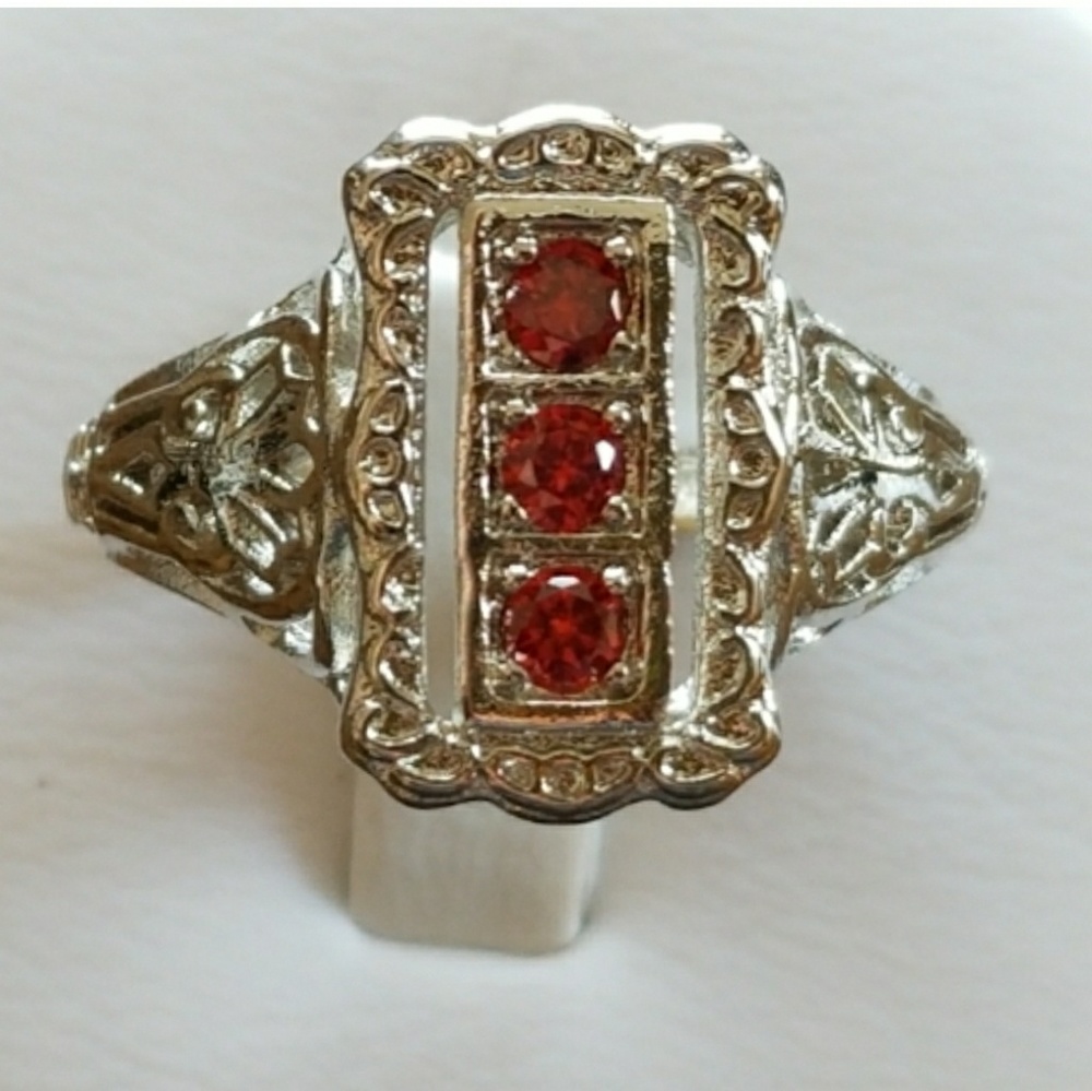 Genuine 1ct Red Fire Garnets Art Deco Ring - Picture 1 of 5